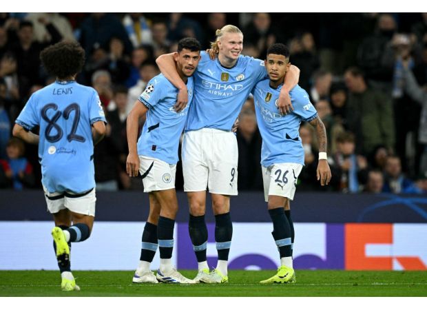 Foden tells Haaland he did an incredible job after his impressive Champions League goal.