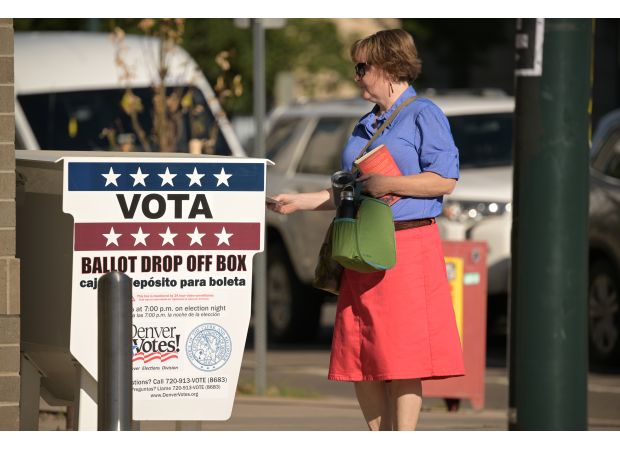 Early voting stats in Colorado reveal Democrats slightly ahead of Republican voters.