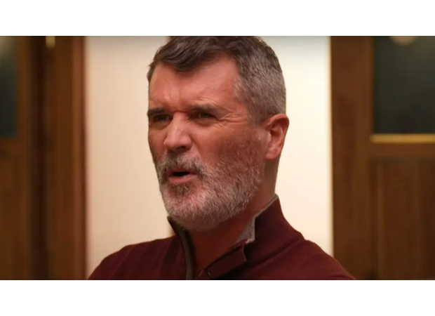 Roy Keane takes a jab at a Liverpool player who was substituted by his coach Arne Slot.