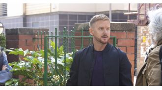 Gary intervenes in Coronation Street to save a child's life.