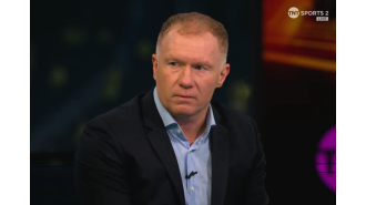 Paul Scholes criticizes Manchester United player for repeated mistakes in Fenerbahce draw.