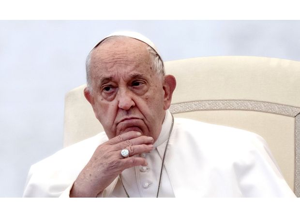 Pope Francis warns that artificial intelligence poses a danger to humanity in a new statement.