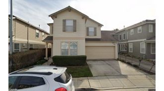 A four-bedroom house in East Palo Alto was sold for 1.6 million dollars.