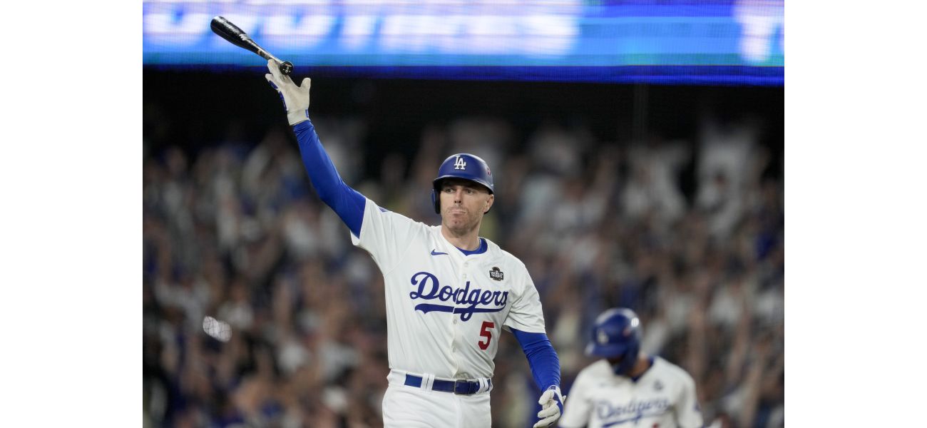 Freddie Freeman makes history with first World Series walk-off slam in 6-3 win over Yankees in thrilling opener.