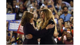 Beyoncé enthusiastically supports Kamala Harris at rally in Houston, emphasizing her role as a mother.