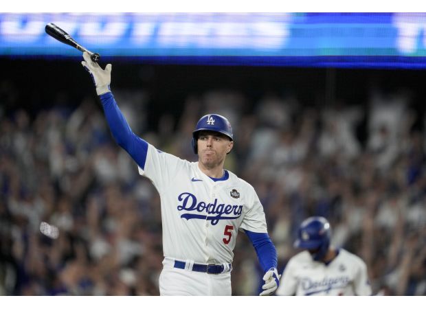 Freddie Freeman makes history with first World Series walk-off slam in 6-3 win over Yankees in thrilling opener.