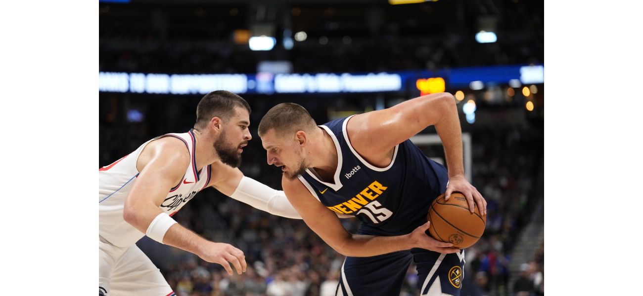 Nikola Jokic scores 41 points, but Nuggets still lose to Clippers, remaining winless at 0-2.