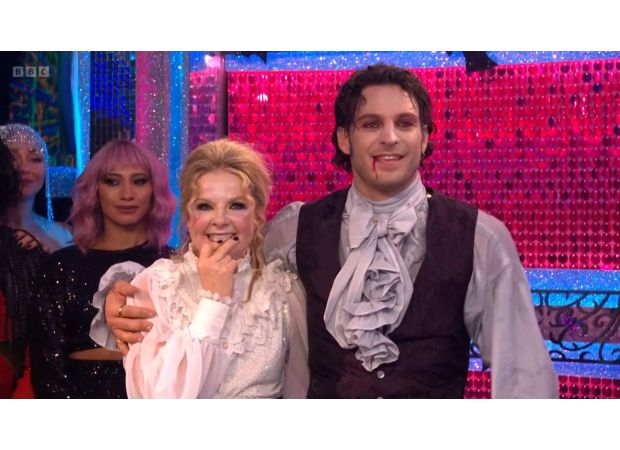 Fans of Strictly Come Dancing upset as judges ignore apparent error and give high score.