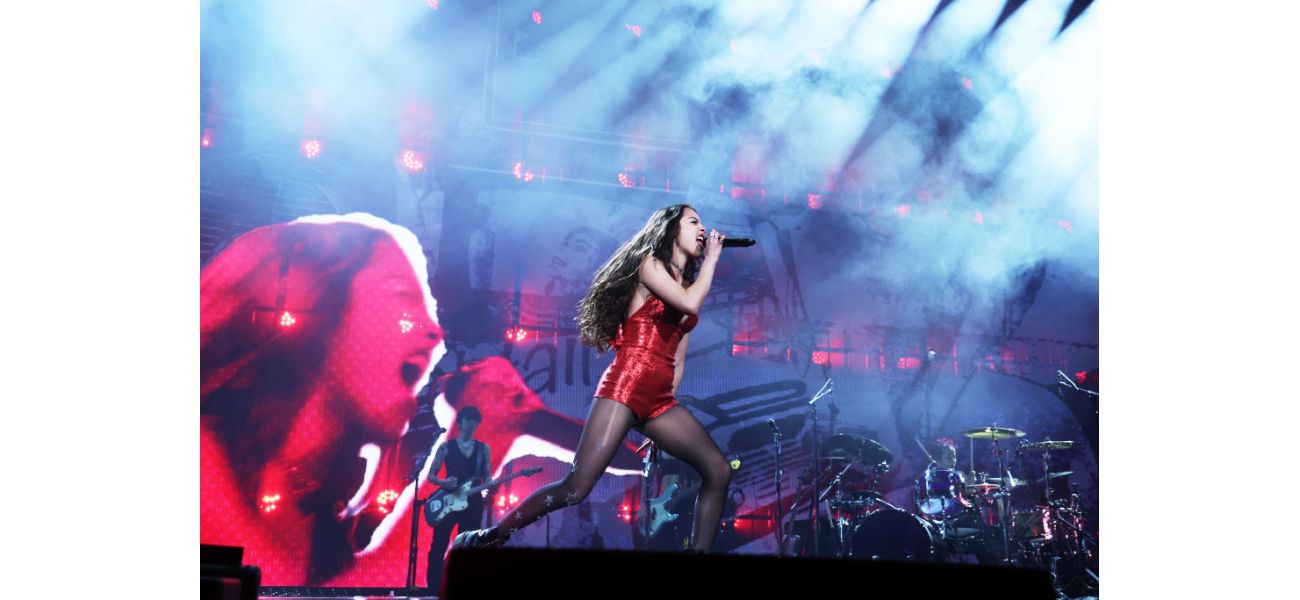 Glastonbury considering major female headliner for 2025 after complaints about male-dominated lineup.