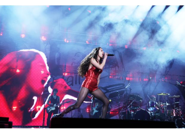 Glastonbury considering major female headliner for 2025 after complaints about male-dominated lineup.