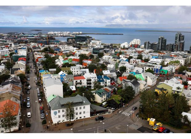 Iceland adopted a shorter work week and this is what happened.