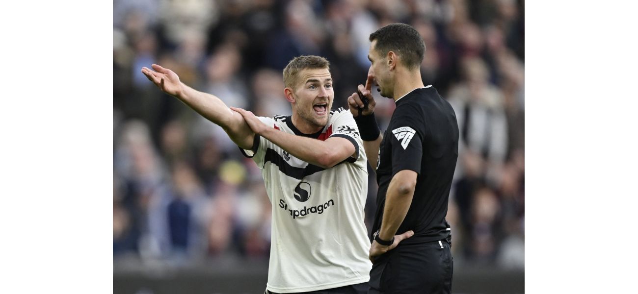 VAR gave West Ham a penalty against Man Utd, causing controversy.