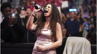 Popular wrestling celebrity explains unexpected departure following backlash.