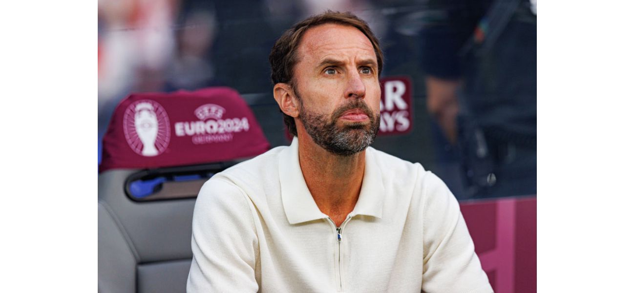 Gareth Southgate has clarified his intentions despite rumors linking him to Manchester United.