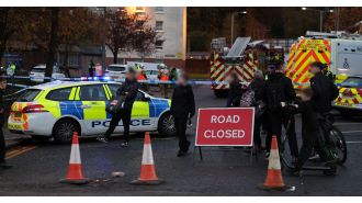 Police investigate man's death, evacuate tower block as bomb squad called in