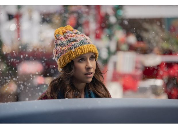 A popular 2000s actor has been chosen for a new holiday movie on Netflix and still appears unchanged even after 20 years.