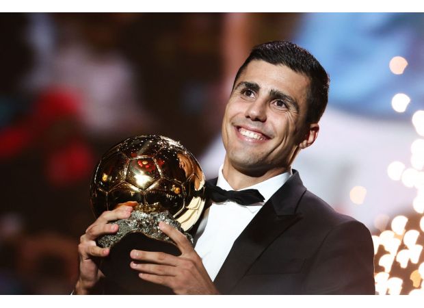 Rodri of Manchester City triumphs over Real Madrid's top players to claim the 2024 Ballon d'Or.