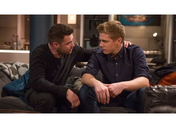 Emmerdale revisits Aaron and Robert's marriage when he confesses.