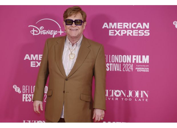 Fans support Sir Elton John after he's ridiculed for his age and health.