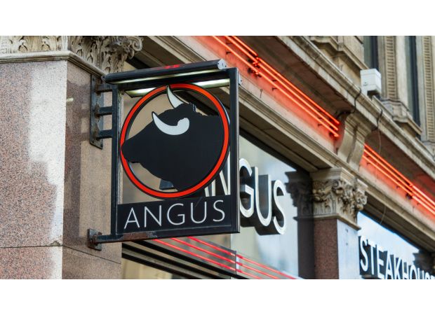 Londoners enjoy Angus Steakhouse, but it may not live up to its reputation.