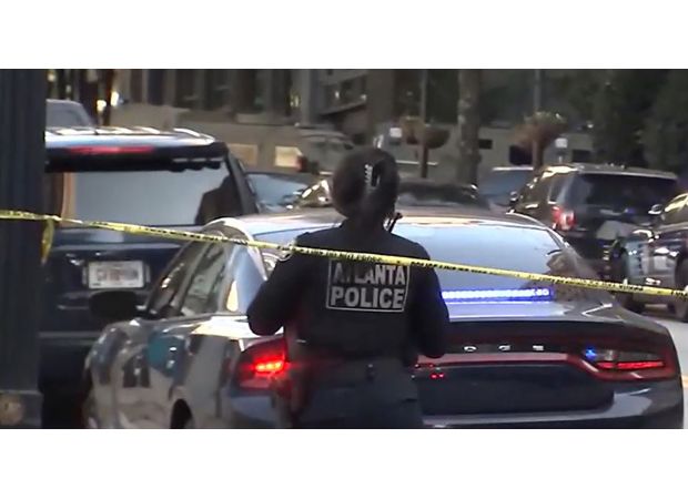 Four Seasons hotel under siege, as armed assailant barricades room and fires shots.