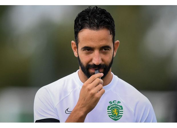 Ronaldo's nickname for Amorim revealed as Man Utd near Sporting boss.