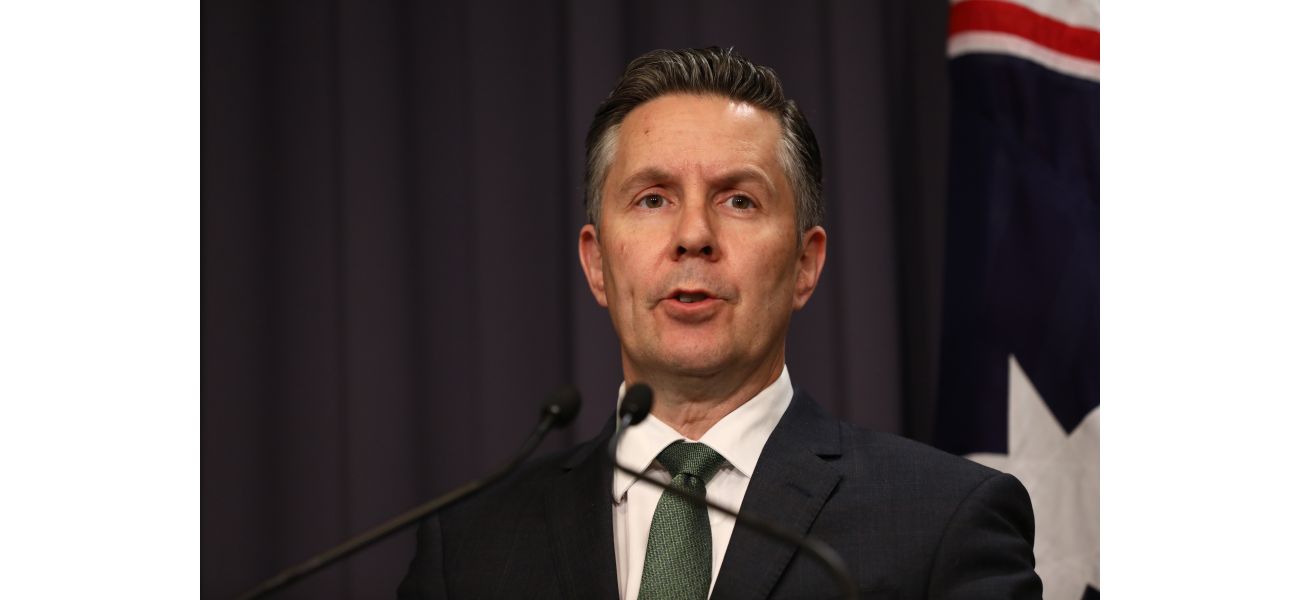 Health minister says COVID leaders shouldn't apologize for their response to the pandemic.