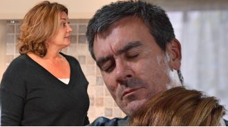 Cain has a difficult time saying goodbye to Moira as Emmerdale announces her departure.