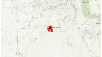 A big fire in Queensland's Tablelands triggers evacuation warnings.