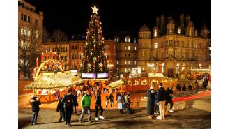 A new regulation has been implemented at the Christmas market to prevent excessive drinking.