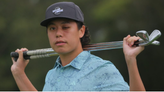 Young golfer committed to pursuing career despite losing vision in one eye due to unexpected accident.