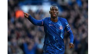 Koulibaly predicts that a Chelsea player will eventually win the Ballon d'Or and constantly reminds him of this.
