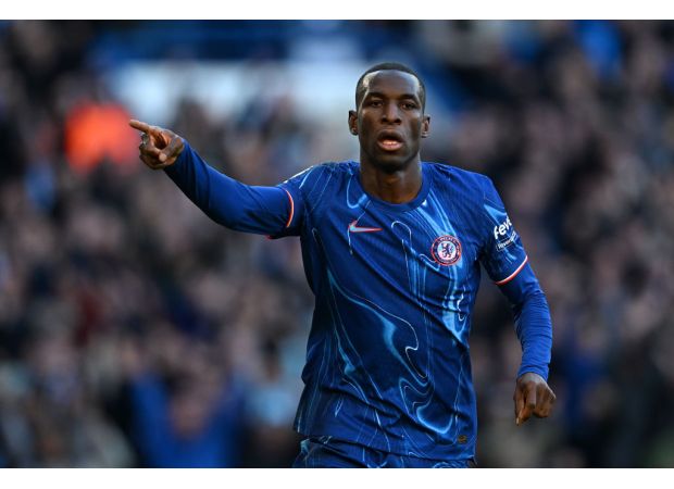 Koulibaly predicts that a Chelsea player will eventually win the Ballon d'Or and constantly reminds him of this.