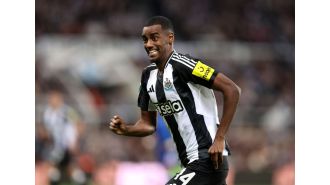Newcastle provides updates on Isak and Gordon's injuries before facing Arsenal.