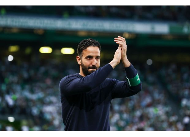 Ruben Amorim is taking over as the new manager of Man Utd, replacing Erik ten Hag.