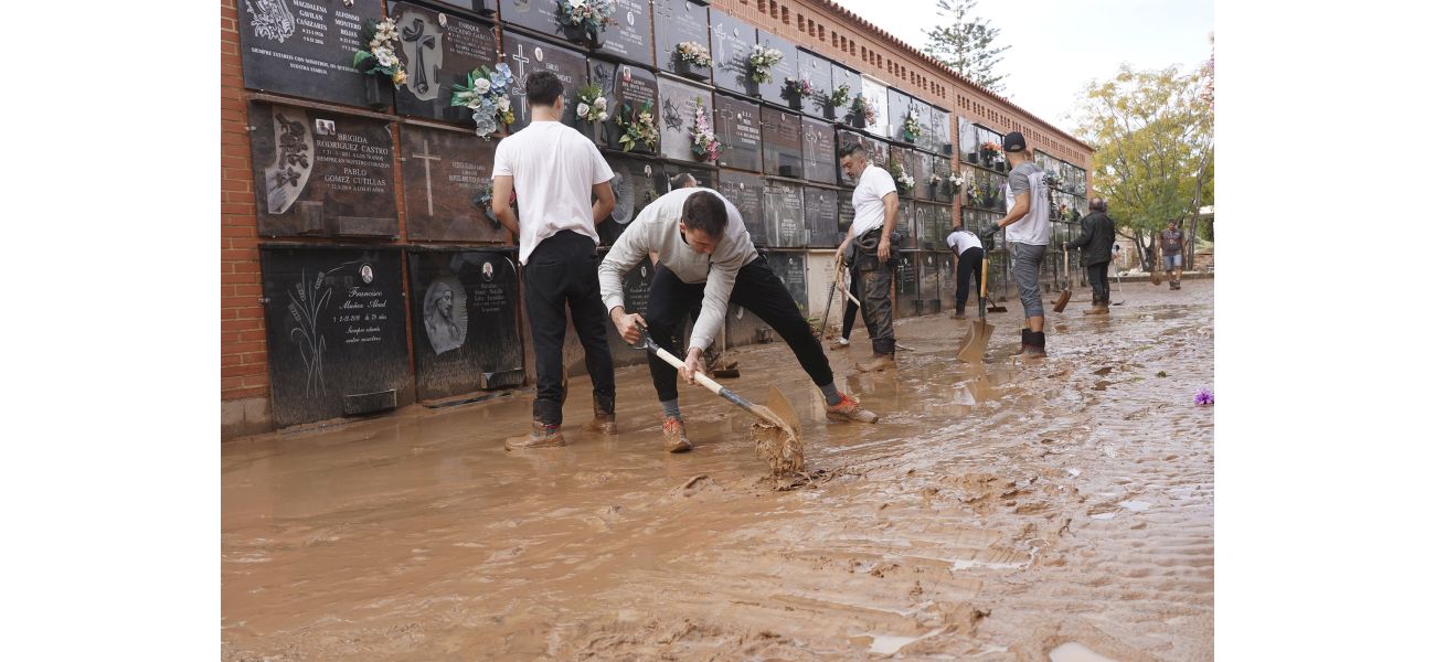 Over 200 dead in Spanish floods, causing anger and disbelief.
