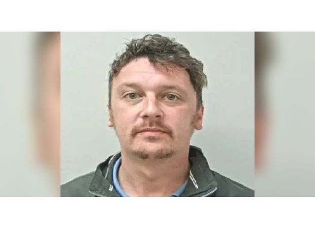 Teen girl's smart reaction leads to arrest of sexual assailant.