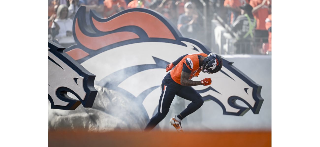 Renck wonders who the Broncos are eating all the Uncrustables with their strategy.