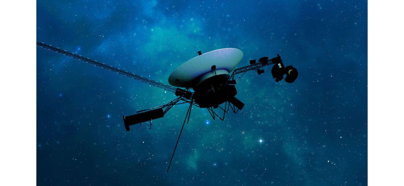 A spacecraft turns on a radio transmitter after 40 years from a distance of 24 billion kms.