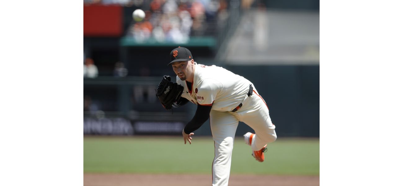 Snell will not continue with SF Giants for second year and will become a free agent once more.