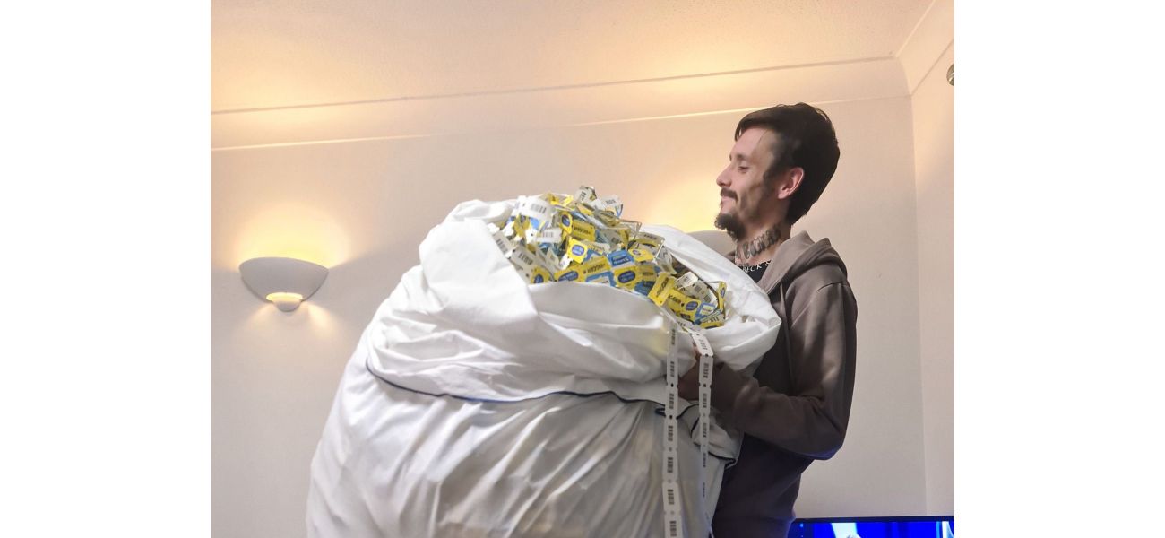 Dad racks up 30,000 tickets in 3 days at Butlin's playing one arcade game.