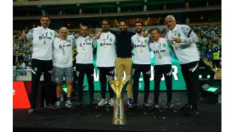 What is Manchester United's coaching staff under Ruben Amorim?
