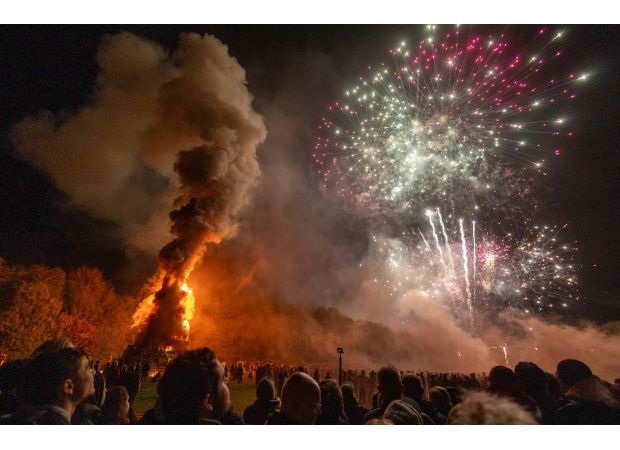 Good news for Bonfire Night weather forecast according to the Met Office.