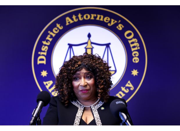 Alameda DA's re-investigation of 2018 police shooting finds Hayward officers not responsible.