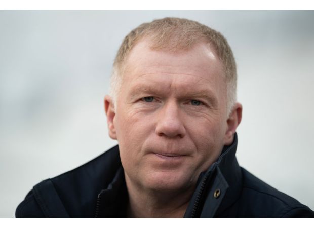 Scholes wonders why Man Utd didn't acquire the impressive Chelsea player.