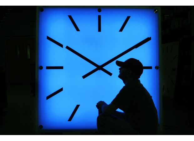 Don't forget to turn your clocks back an hour on Sunday when daylight saving time ends.