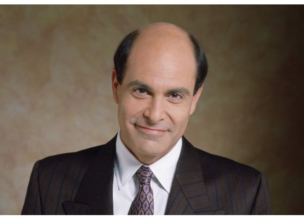 Actor Alan Rachins, known for his role in LA Law, passes away at 82 due to heart failure.