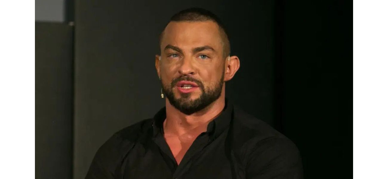 Dancers from Strictly Come Dancing come together for moving tribute to the deceased Robin Windsor.