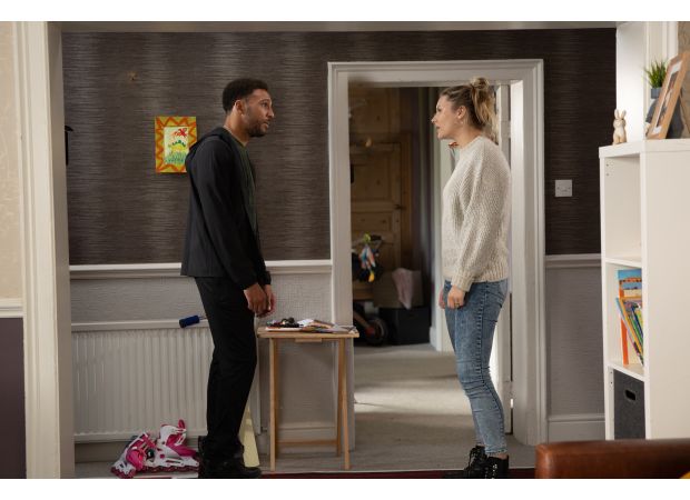 Frightening events in Emmerdale as two kids go missing.