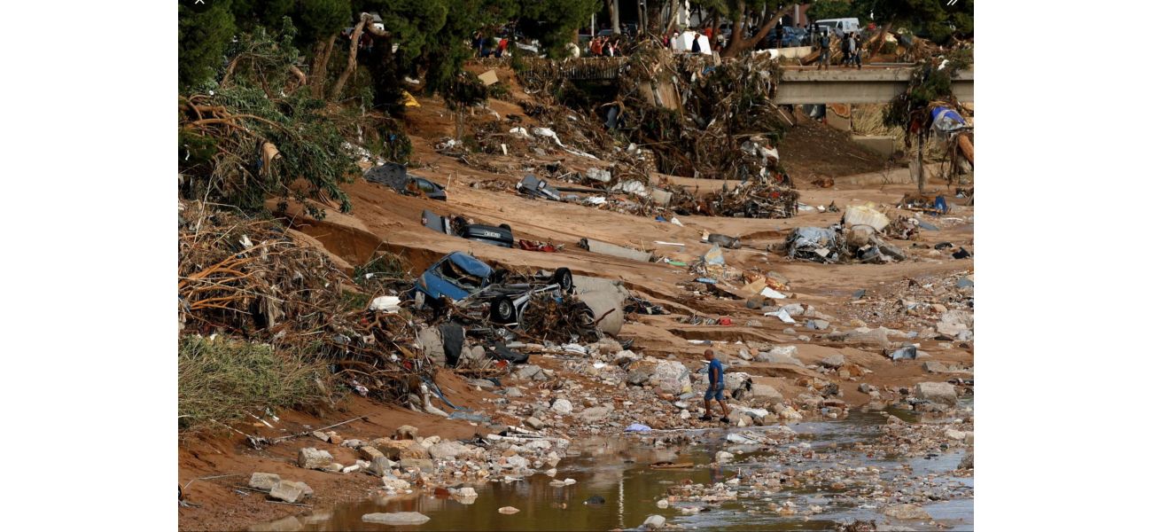 UK couple dies after getting lost in Spain floodwaters.